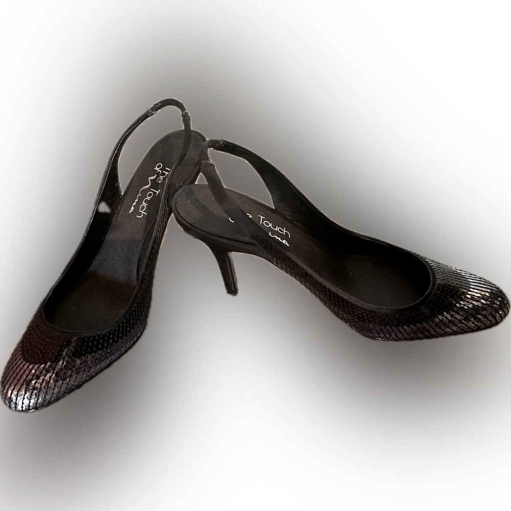 The touch of Nina black and silver heel S7